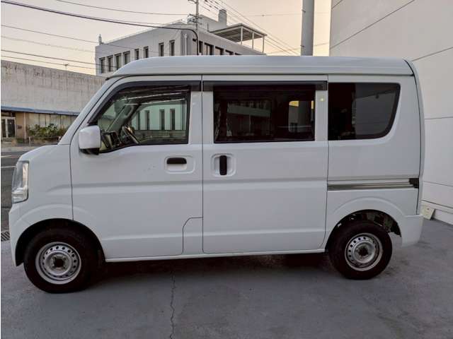 Nissan NV100 Clipper 8