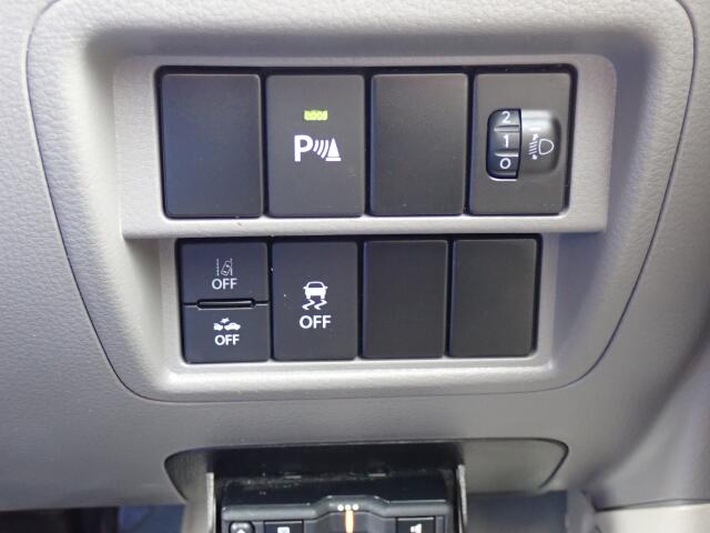 Suzuki Every 12