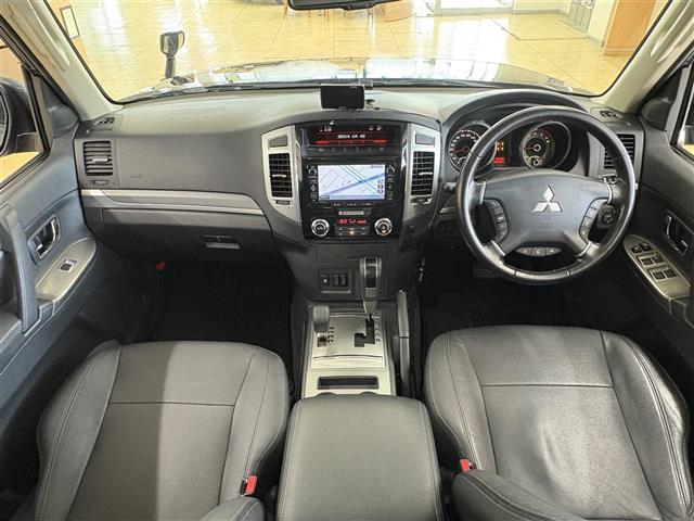 Mitsubishi Pajero 3