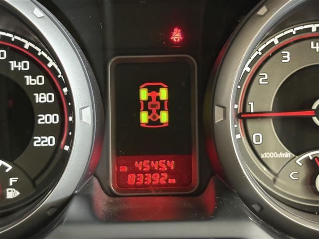 Mitsubishi Pajero 8