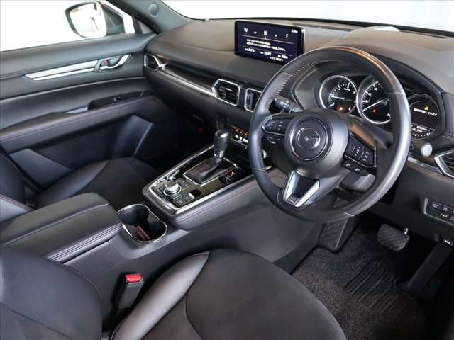 Mazda CX-8 3