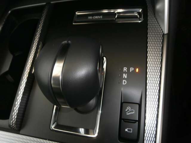 Mazda CX-80 11