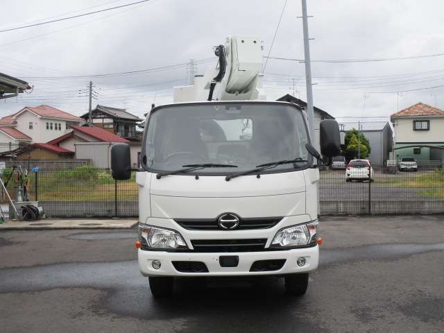 Hino Dutro 7