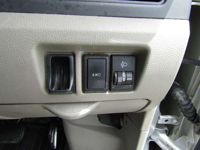 Suzuki Every 12
