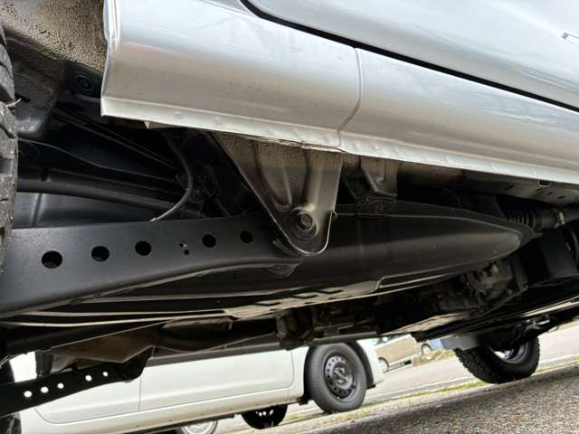 Daihatsu Hijet Deck Van 12