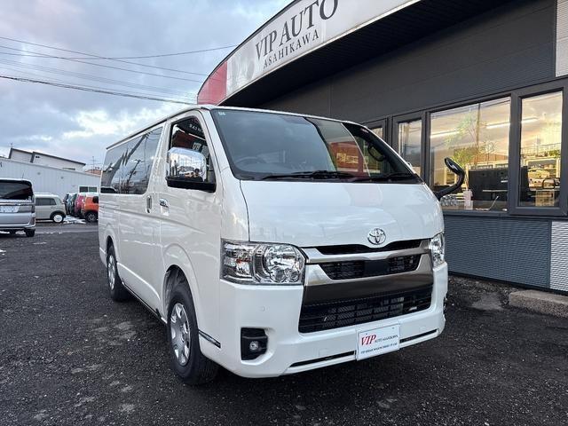 Toyota Hiace Van 2