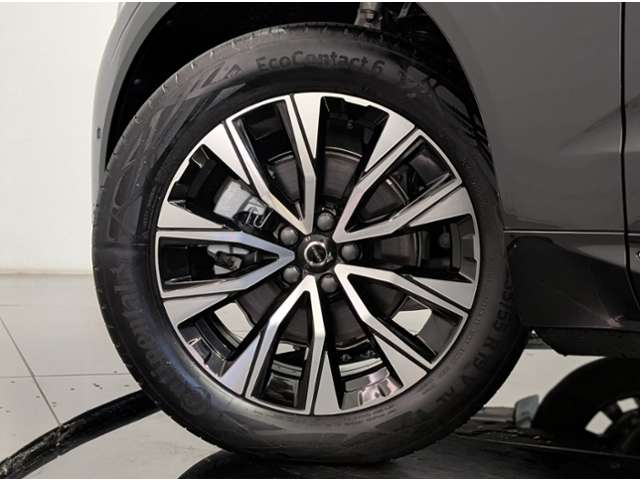Volvo XC60 12