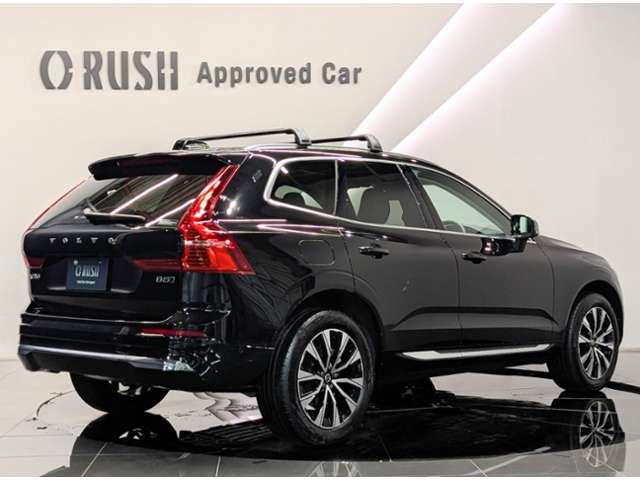 Volvo XC60 4