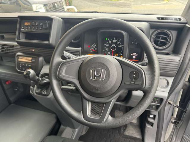 Honda N-VAN 9