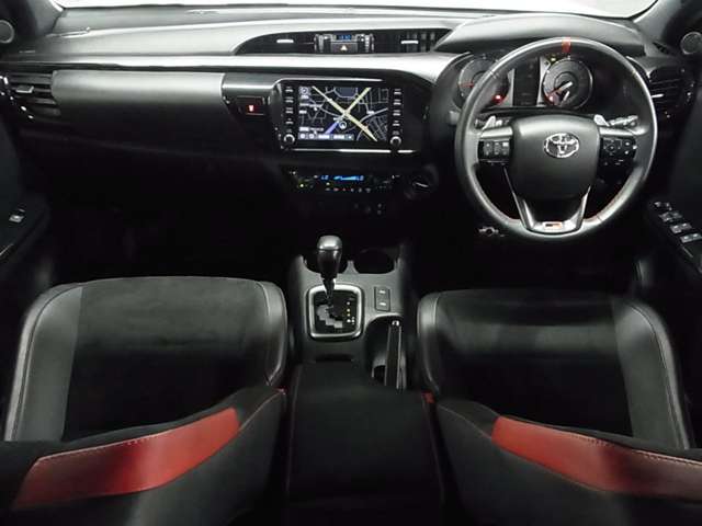 Toyota Hilux 3