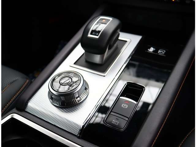 Mitsubishi Outlander 11