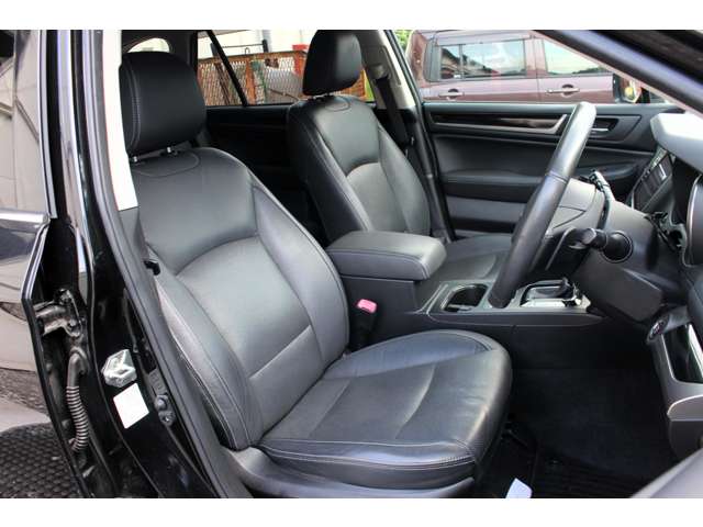 Subaru Legacy Outback 4
