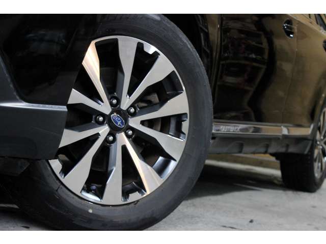 Subaru Legacy Outback 9