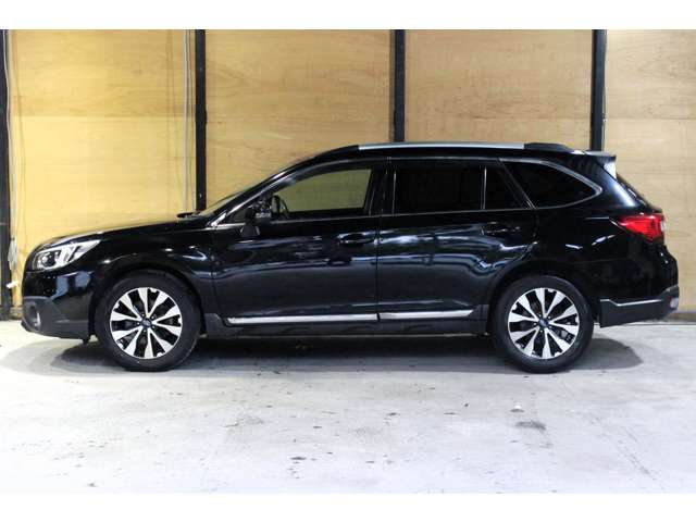 Subaru Legacy Outback 10