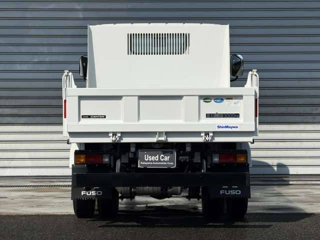 Mitsubishi Fuso Canter 7