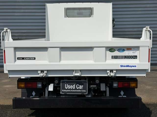 Mitsubishi Fuso Canter 12
