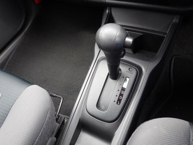 Mitsubishi ランサーカーゴ 11