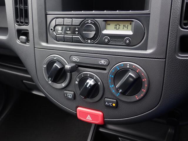 Mitsubishi ランサーカーゴ 10