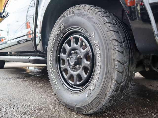 Ford Explorer Sport Trac 12