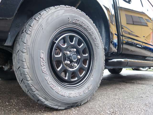 Ford Explorer Sport Trac 10