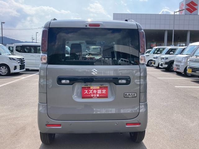 Suzuki Spacia Base 11