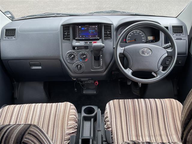 Toyota Light Ace Van 2