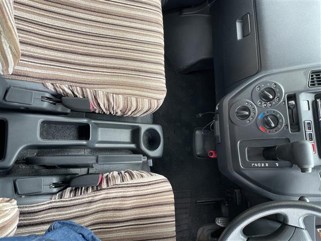 Toyota Light Ace Van 7
