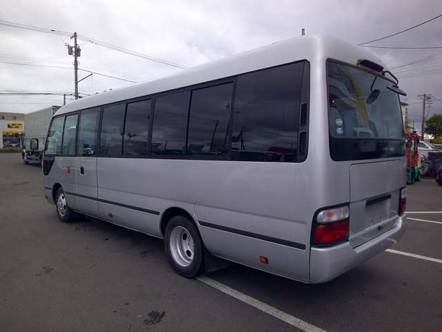 Toyota Coaster 5