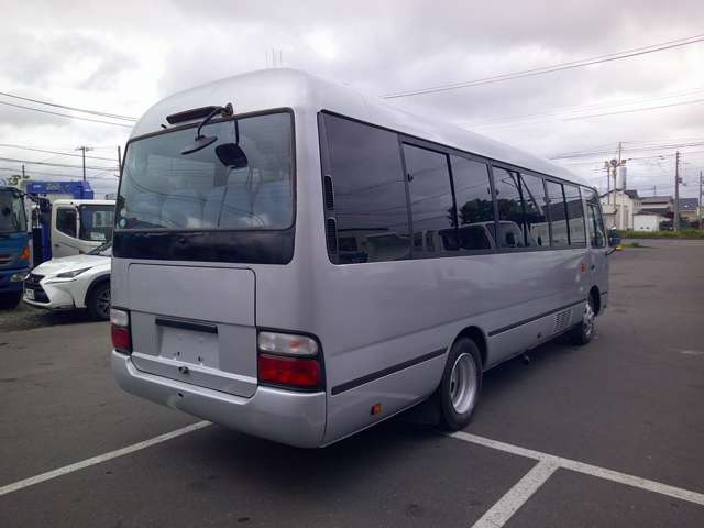 Toyota Coaster 7
