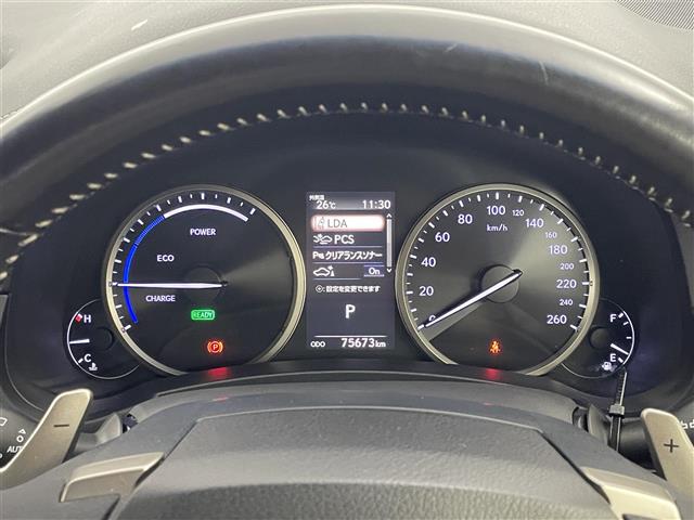Lexus NX 7