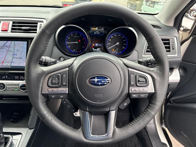 Subaru Legacy Outback 4