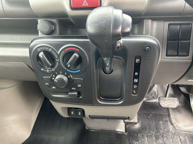 Suzuki Every 7