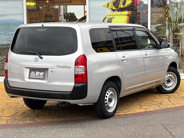 Toyota Probox Van 10