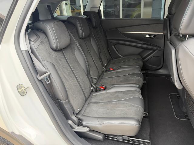 Peugeot 5008 11