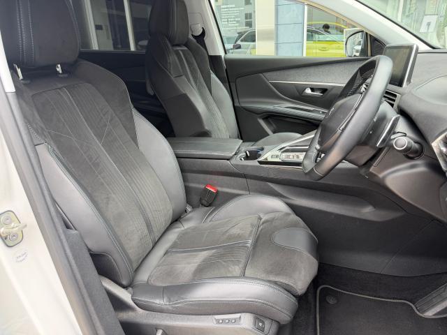 Peugeot 5008 10