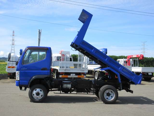 Mitsubishi Fuso Canter 4