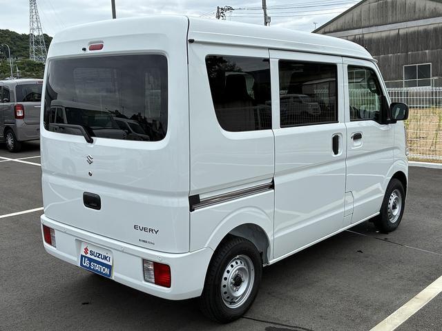 Suzuki Every 7