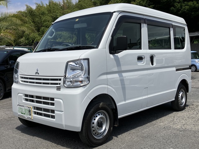 Mitsubishi Minicab Van 3