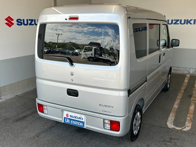 Suzuki Every 3