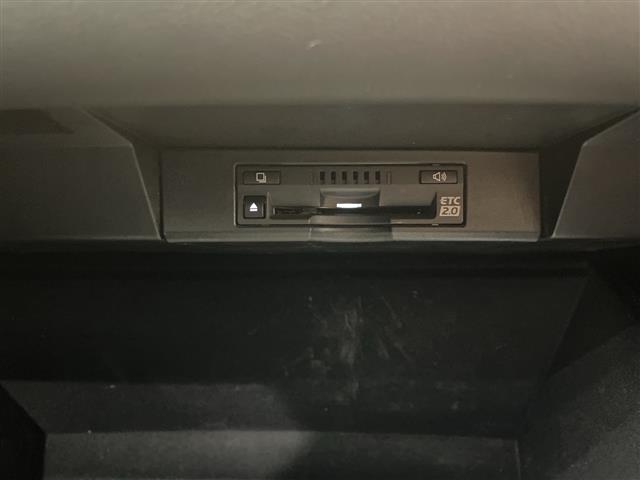 Lexus NX 9