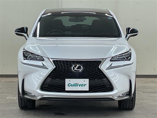 Lexus NX 7