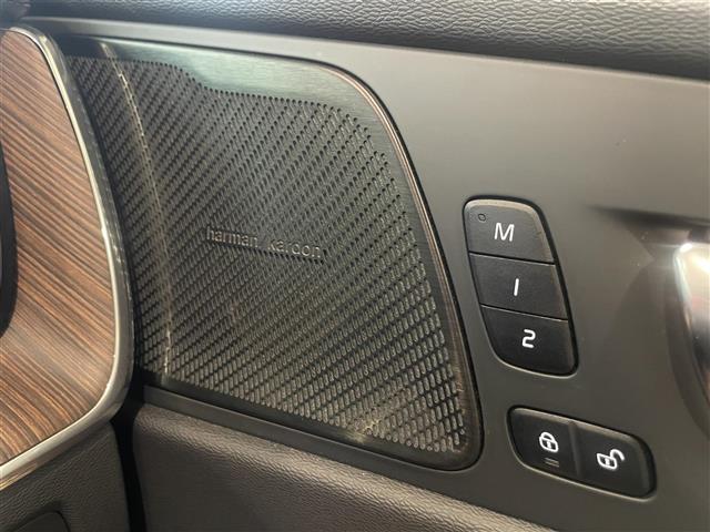 Volvo XC60 12