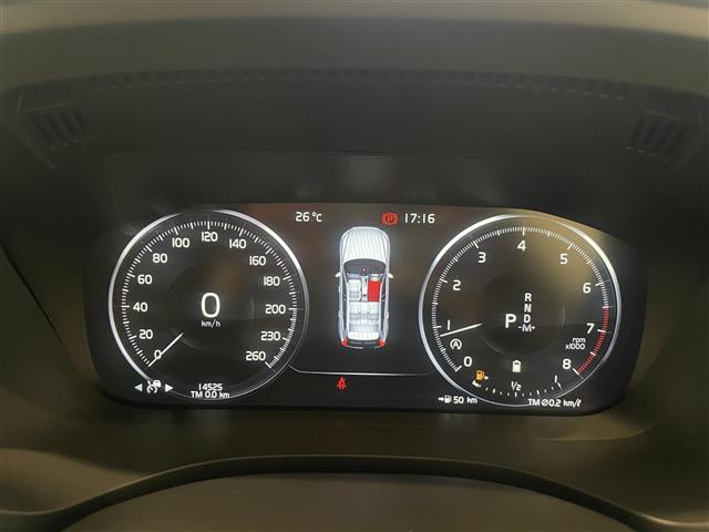 Volvo XC60 6