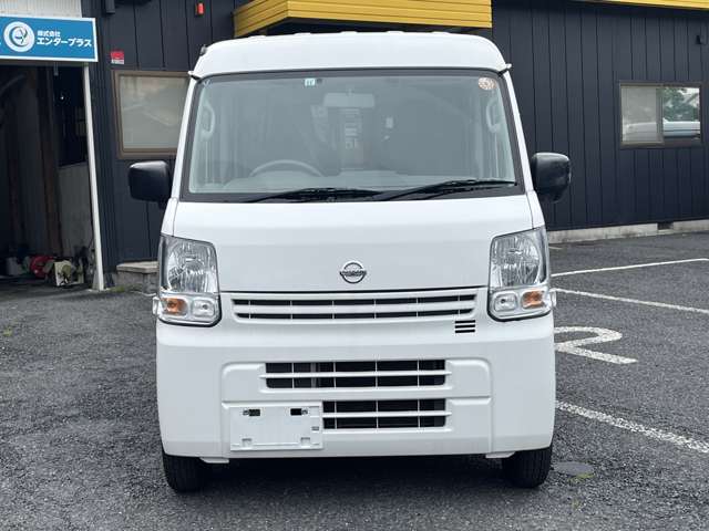Nissan NV100 Clipper 12