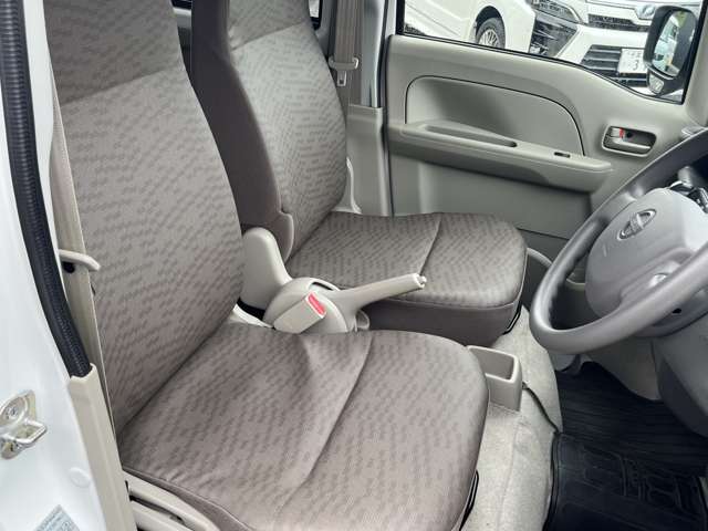 Nissan NV100 Clipper 8