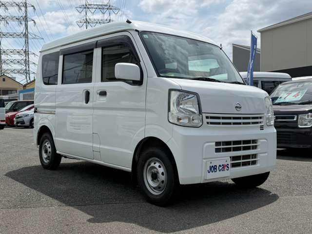 Nissan NV100 Clipper 2