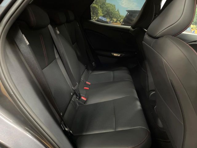 Lexus LBX 9