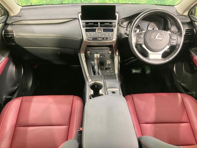 Lexus NX 2