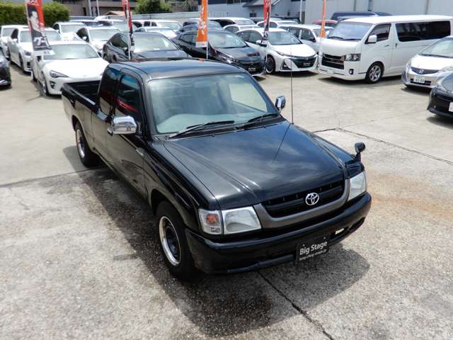 Toyota Hilux 7