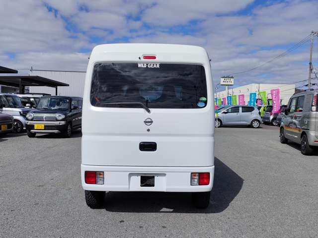 Nissan NV100 Clipper 9